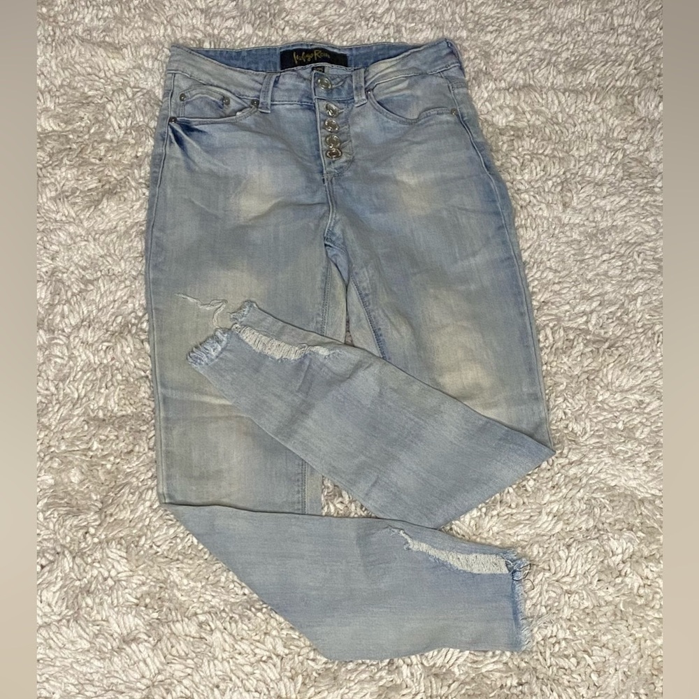 Distressed jeans - Picture 6 of 6